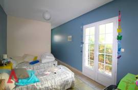 6 room, 193m2 Villa for sale in Magalas - 582 000 € * 6 room, 193m2 Villa for sale in Magalas - 582 000 € *