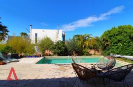 6 room, 193m2 Villa for sale in Magalas - 582 000 € * 6 room, 193m2 Villa for sale in Magalas - 582 000 € *