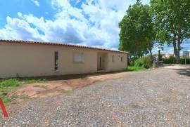 4 room, 118m2 Villa for sale in Saint felix de lodez - 349 000 € * 4 room, 118m2 Villa for sale in Saint felix de lodez - 349 000 € *