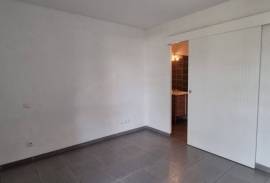 2 room, 38m2 Residential flat for sale in Agde - 136 000 € * 2 room, 38m2 Residential flat for sale in Agde - 136 000 € *
