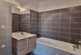 2 room, 38m2 Residential flat for sale in Agde - 136 000 € * 2 room, 38m2 Residential flat for sale in Agde - 136 000 € *
