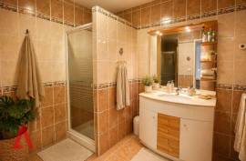3 room, 85m2 Vineyard residence for sale in Saint genies de fontedit - 165 000 € * 3 room, 85m2 Vineyard residence for sale in Saint genies de fontedit - 165 000 € *