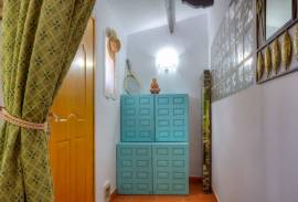 listing listing