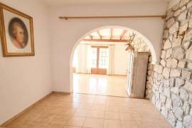 listing listing