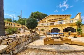 listing listing