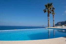 Luxury sea view villa with pool near Mochlos