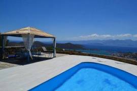 Exquisite Hillside Villa with pool and panoramic views Overlooking Elounda Bay