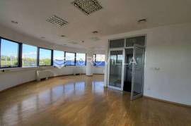 Zagreb, Novi Zagreb, office space for rent 1130 m² on the 2nd floor with an elevator