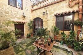 Villa-House for sale in Malta Malta