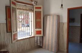listing listing
