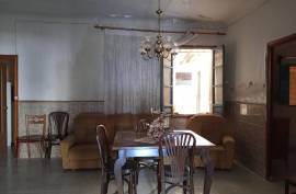 listing listing