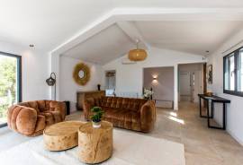 listing listing