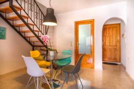 listing listing