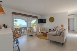 listing listing