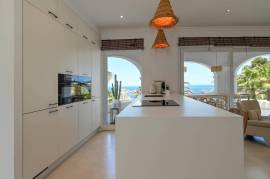 listing listing