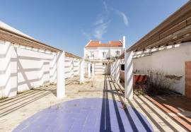 Commercial property Évora