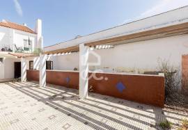 Commercial property Évora