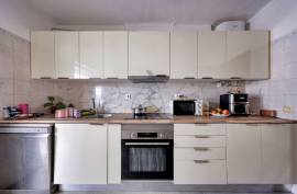 Furnished and Refurbished 3 Bedroom Apartment with 2 Bathrooms and Garage in Portimão Furnished and Refurbished 3 Bedroom Apartment with 2 Bathrooms and Garage in Portimão