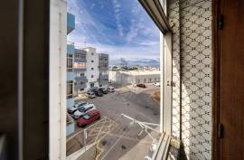 Furnished and Refurbished 3 Bedroom Apartment with 2 Bathrooms and Garage in Portimão Furnished and Refurbished 3 Bedroom Apartment with 2 Bathrooms and Garage in Portimão