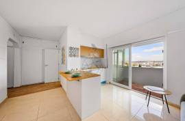 Renovated 1 bedroom apartment in the center of Portimão Renovated 1 bedroom apartment in the center of Portimão