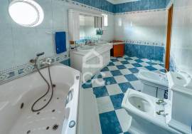 Renovated villa in Soure