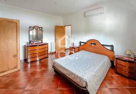 Renovated villa in Soure