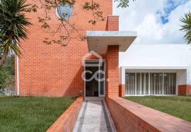 Renovated villa in Soure
