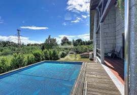 A Dream House with Large Environments and Excellent Exteriors A Dream House with Large Environments and Excellent Exteriors