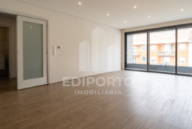 3 Bedroom Apartment in Boavista – Where Sophistication and Centrality Meet