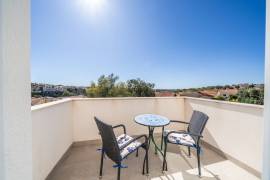 listing listing