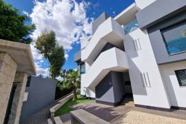listing listing