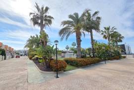 listing listing