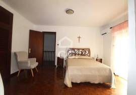 House with 4+1 Bedrooms - Ribeira Seca - Ribeira Grande House with 4+1 Bedrooms - Ribeira Seca - Ribeira Grande