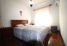House with 4+1 Bedrooms - Ribeira Seca - Ribeira Grande House with 4+1 Bedrooms - Ribeira Seca - Ribeira Grande