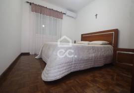 House with 4+1 Bedrooms - Ribeira Seca - Ribeira Grande House with 4+1 Bedrooms - Ribeira Seca - Ribeira Grande