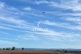 Elite Agricultural Estate with 1,171 Hectares and High Productivity | Botucatu Region Elite Agricultural Estate with 1,171 Hectares and High Productivity | Botucatu Region