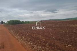 Elite Agricultural Estate with 1,171 Hectares and High Productivity | Botucatu Region Elite Agricultural Estate with 1,171 Hectares and High Productivity | Botucatu Region