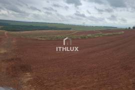 Elite Agricultural Estate with 1,171 Hectares and High Productivity | Botucatu Region Elite Agricultural Estate with 1,171 Hectares and High Productivity | Botucatu Region