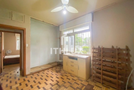 Beautiful ground floor apartment, 81m², for sale, 2 bedrooms, 1 full social bathroom, 1 parking space covered, Menino Deus, POA/RS