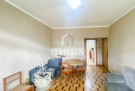 Beautiful ground floor apartment, 81m², for sale, 2 bedrooms, 1 full social bathroom, 1 parking space covered, Menino Deus, POA/RS