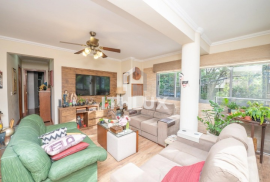 Great Semi-Furnished Front Apartment, 74m², For Sale, 2 Bedrooms, 1 Suite, 1 Parking Space, Petrópolis, POA/RS Great Semi-Furnished Front Apartment, 74m², For Sale, 2 Bedrooms, 1 Suite, 1 Parking Space, Petrópolis, POA/RS