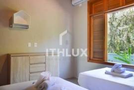 Summer Villa with Heated Pool in Gated Community | Guaratuba Beach, Bertioga Summer Villa with Heated Pool in Gated Community | Guaratuba Beach, Bertioga