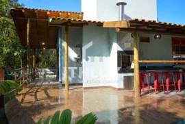 Summer Villa with Heated Pool in Gated Community | Guaratuba Beach, Bertioga Summer Villa with Heated Pool in Gated Community | Guaratuba Beach, Bertioga