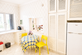 Vale do Lobo | Golf & Beach Lifestyle | Elegant 1-Bedroom Apartment for Long-Term Rental