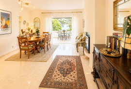 Vale do Lobo | Golf & Beach Lifestyle | Elegant 1-Bedroom Apartment for Long-Term Rental