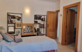Exclusive 4-bedroom villa in Goldra, Loulé, boasting breathtaking panoramic views over the Algarve