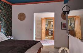 Exclusive 4-bedroom villa in Goldra, Loulé, boasting breathtaking panoramic views over the Algarve