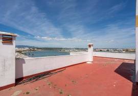 Fully Refurbished 2 Bedroom Apartment with River and Sea Views located in the Center of Portimão