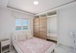 Fully Refurbished 2 Bedroom Apartment with River and Sea Views located in the Center of Portimão