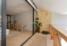 1 bedroom loft building with terrace and parking located in the center of Portimão